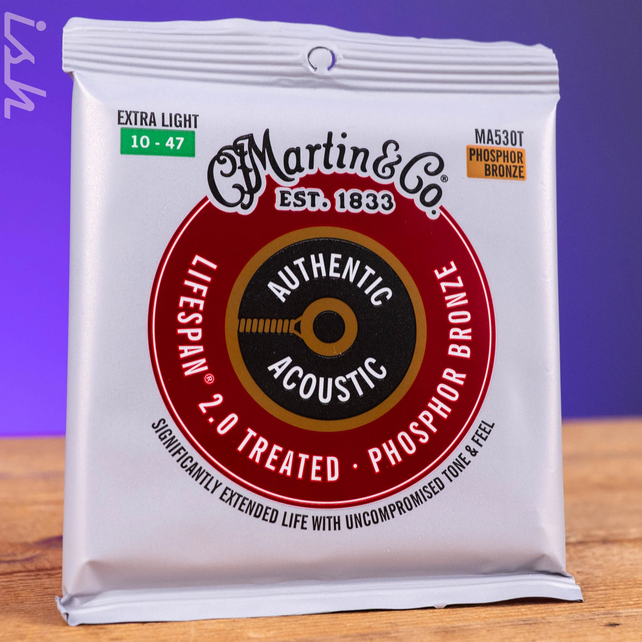 Martin MA530T 10-47 Extra Light Authentic Acoustic Lifespan 2.0 Treated 92/8 Phosphor Bronze Guitar Strings