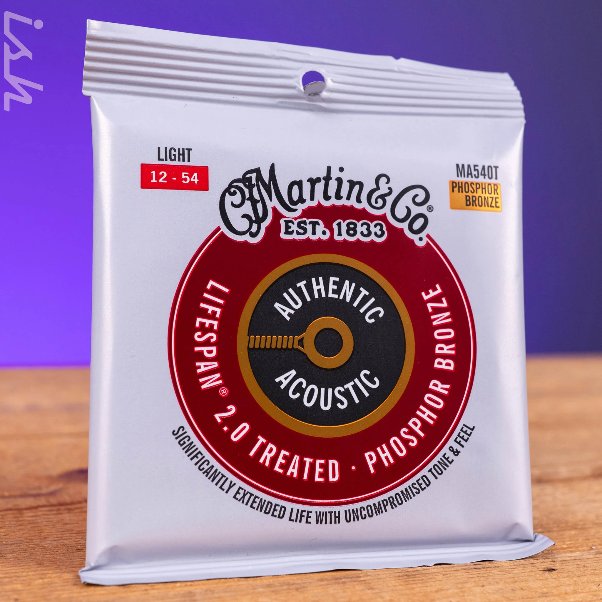 Martin MA540T 12-54 Light Authentic Acoustic Lifespan 2.0 Treated 92/8 Phosphor Bronze Guitar Strings