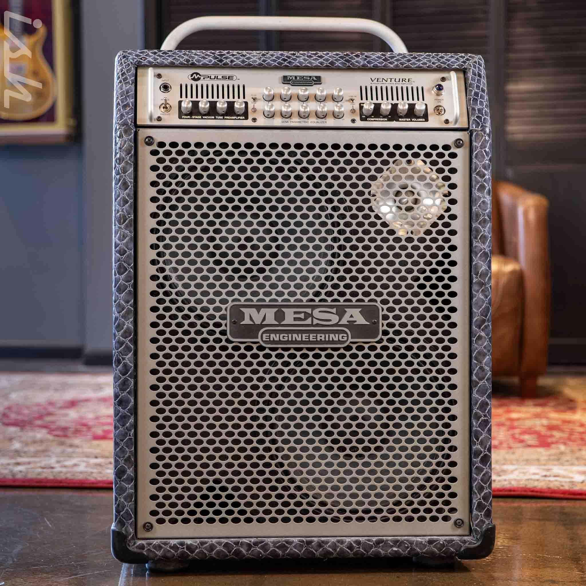 Mesa Boogie Venture M-Pulse Simul State Bass Amplifier 2x12