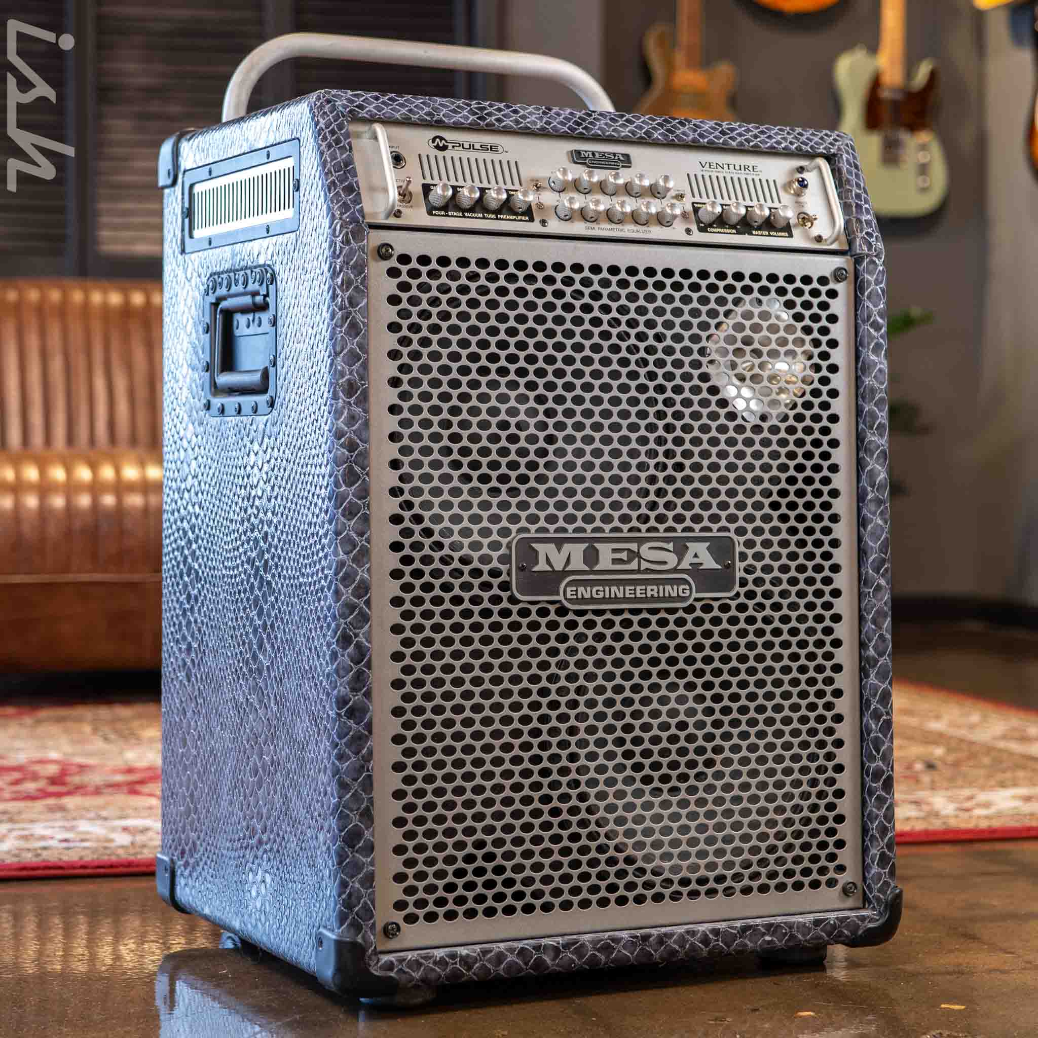Mesa Boogie Venture M-Pulse Simul State Bass Amplifier 2x12 - Image 2