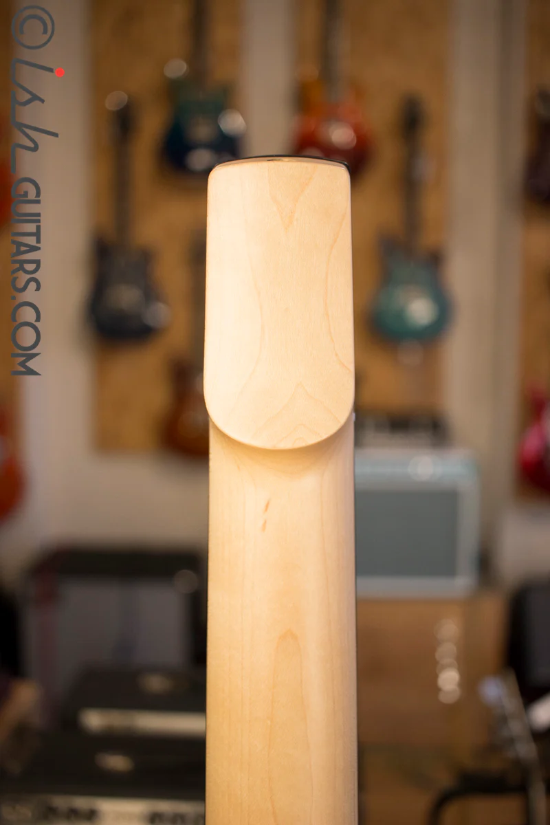 NS Designs CR5 Bass Guitar Natural Satin Fretted Headless - Image 11