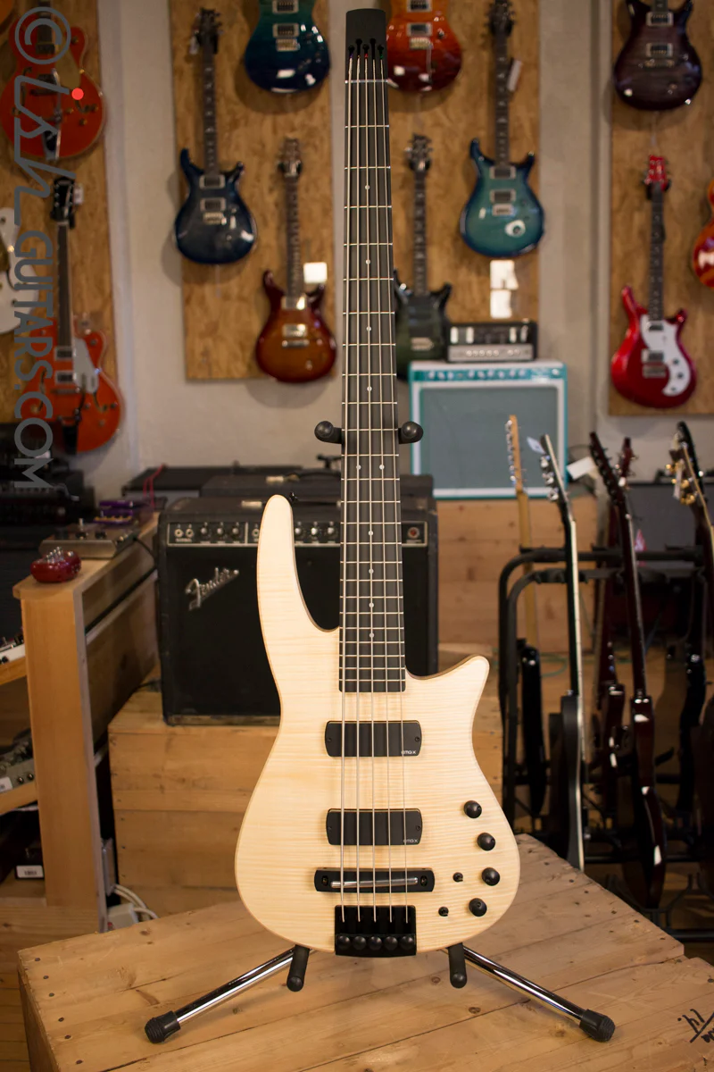 NS Designs CR5 Bass Guitar Natural Satin Fretted Headless - Image 2