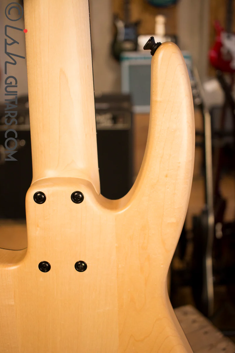 NS Designs CR5 Bass Guitar Natural Satin Fretted Headless - Image 9