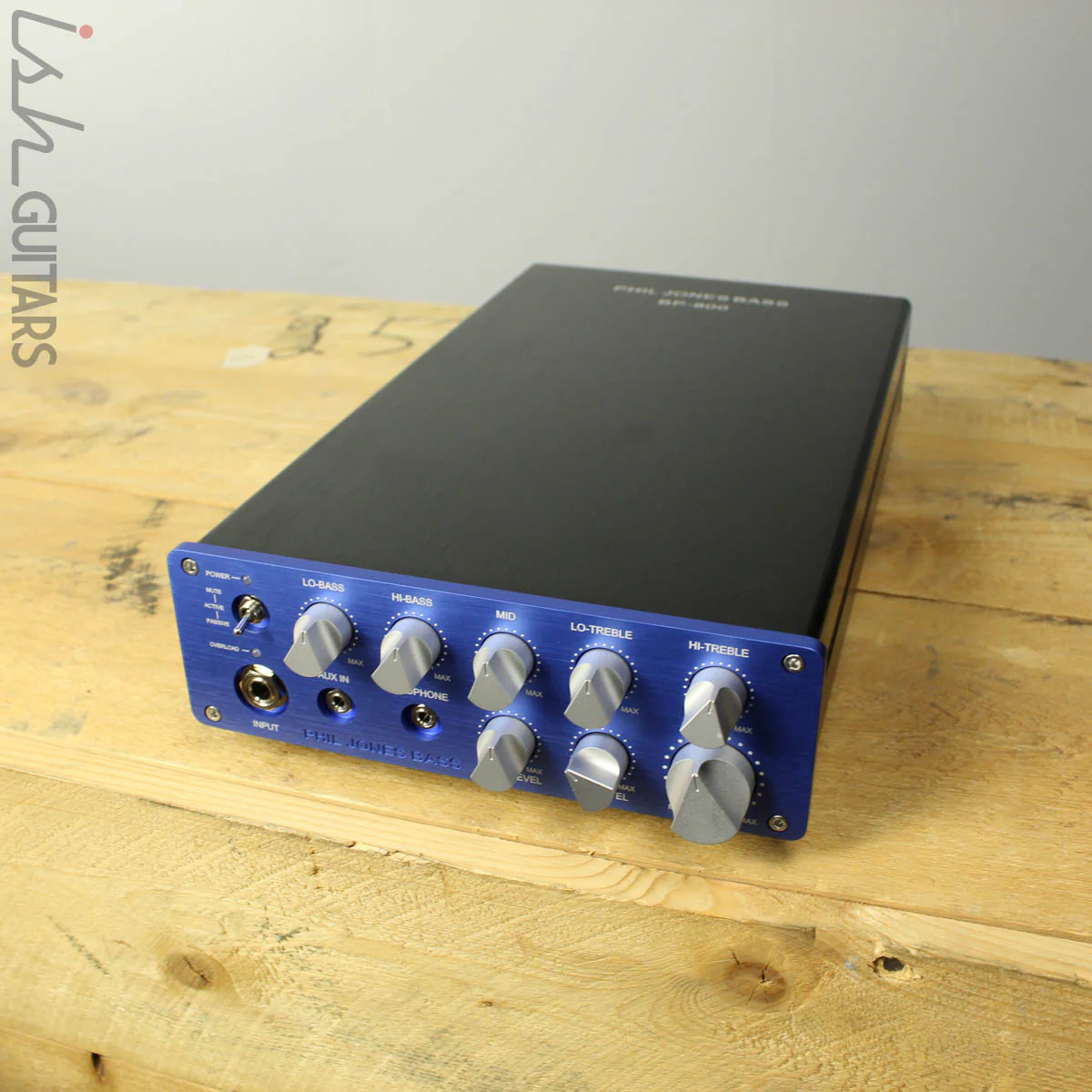 Phil Jones 800W Digital Bass Amp Head BP-800 Store Demo