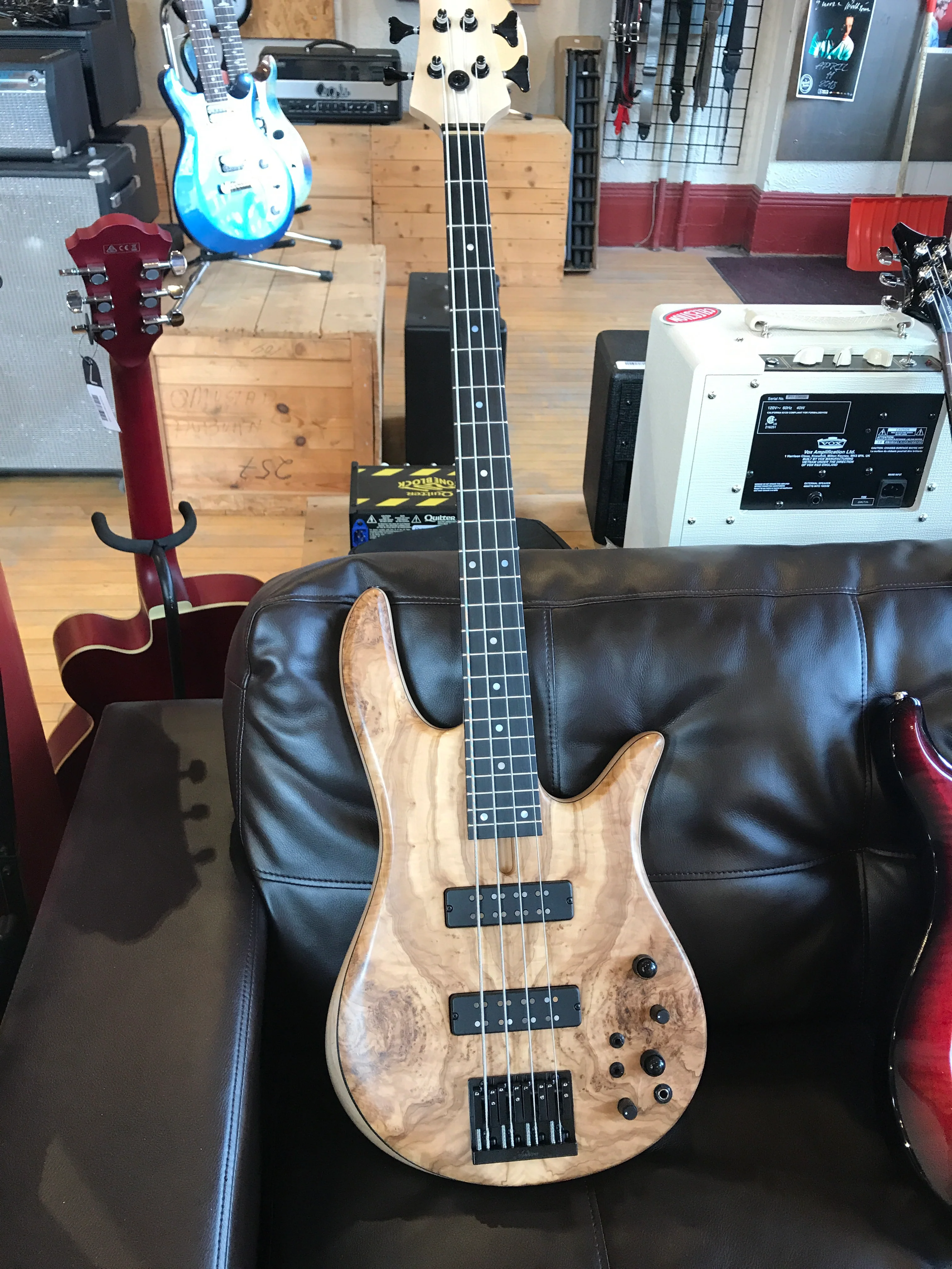 Fodera Monarch 4 Standard Olive Limited Edition - Image 2