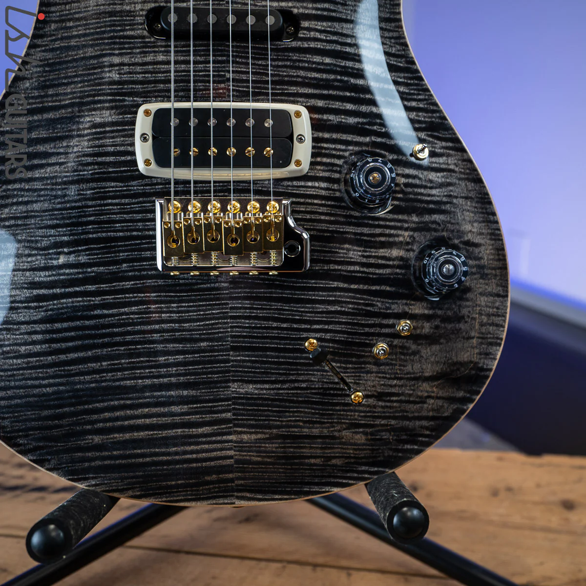 PRS Experience Modern Eagle V Charcoal 10 Top - Image 4
