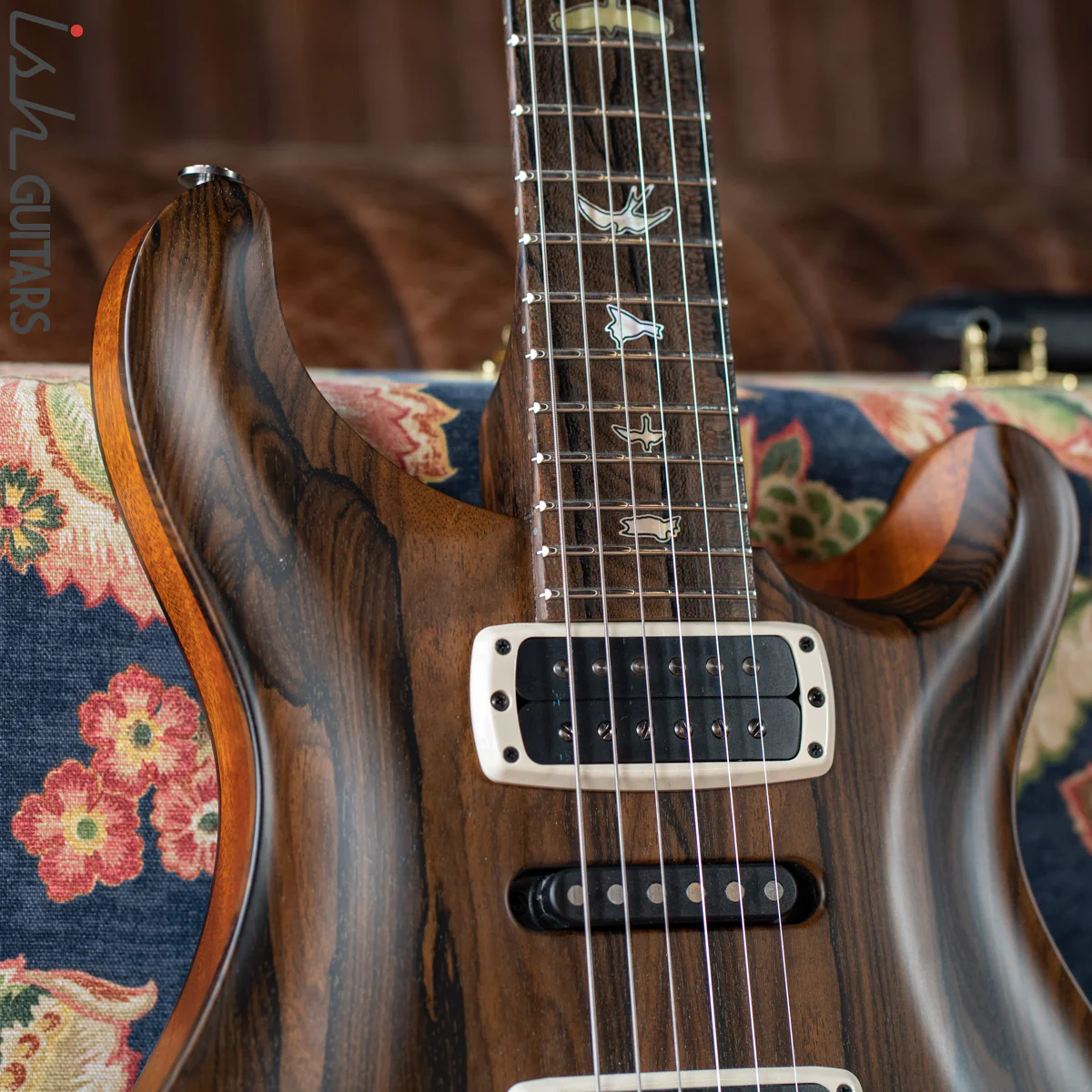 PRS Private Stock Modern Eagle V Semi-Hollow Natural Ziricote - Image 3