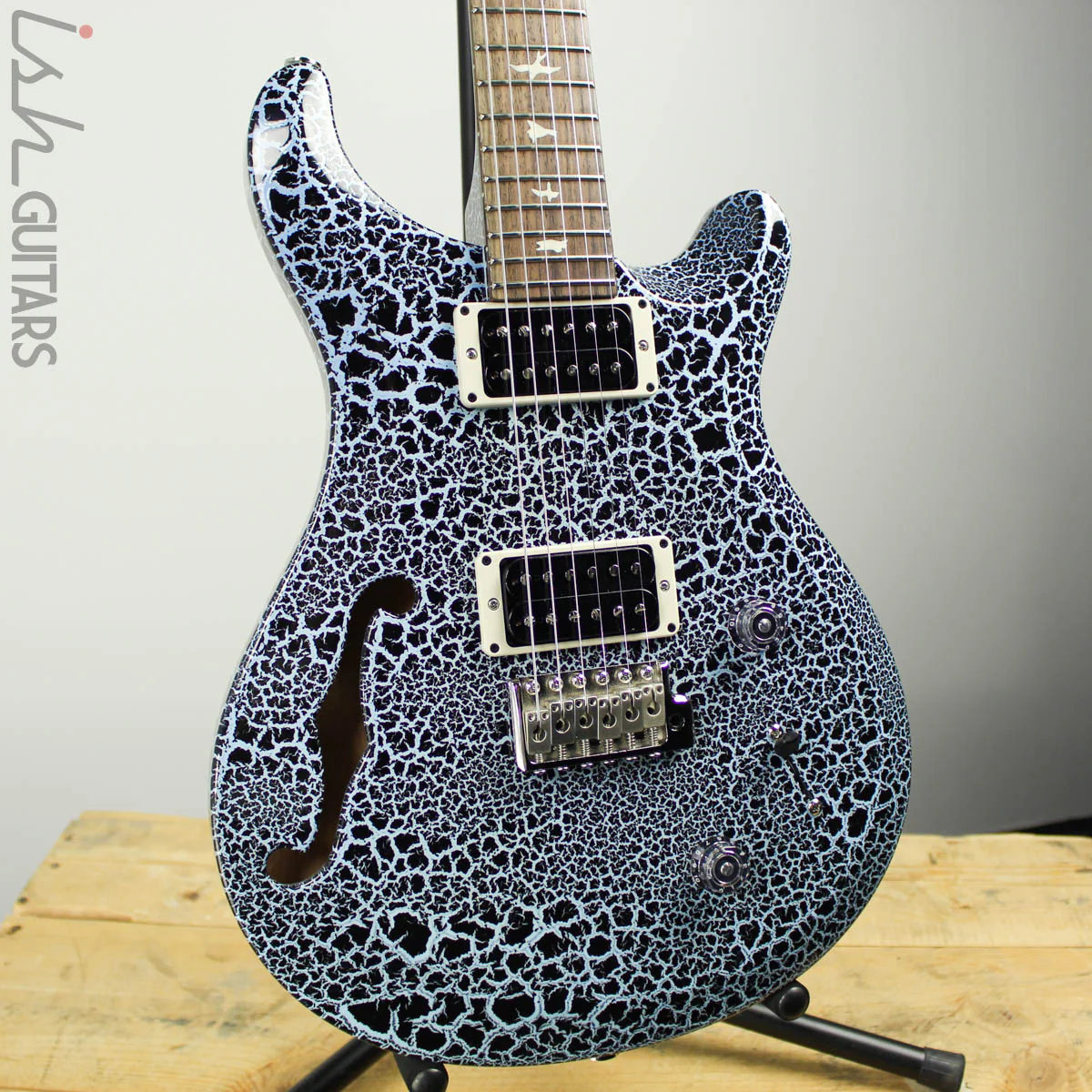 2019 PRS S2 Custom 22 Semi Hollow Powder Blue Crackle