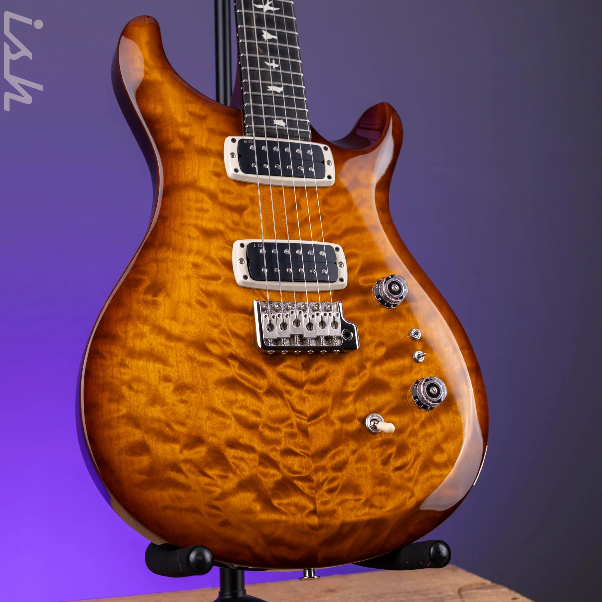 PRS S2 Custom 24-08 Quilt Amber Sunburst Ebony Fretboard