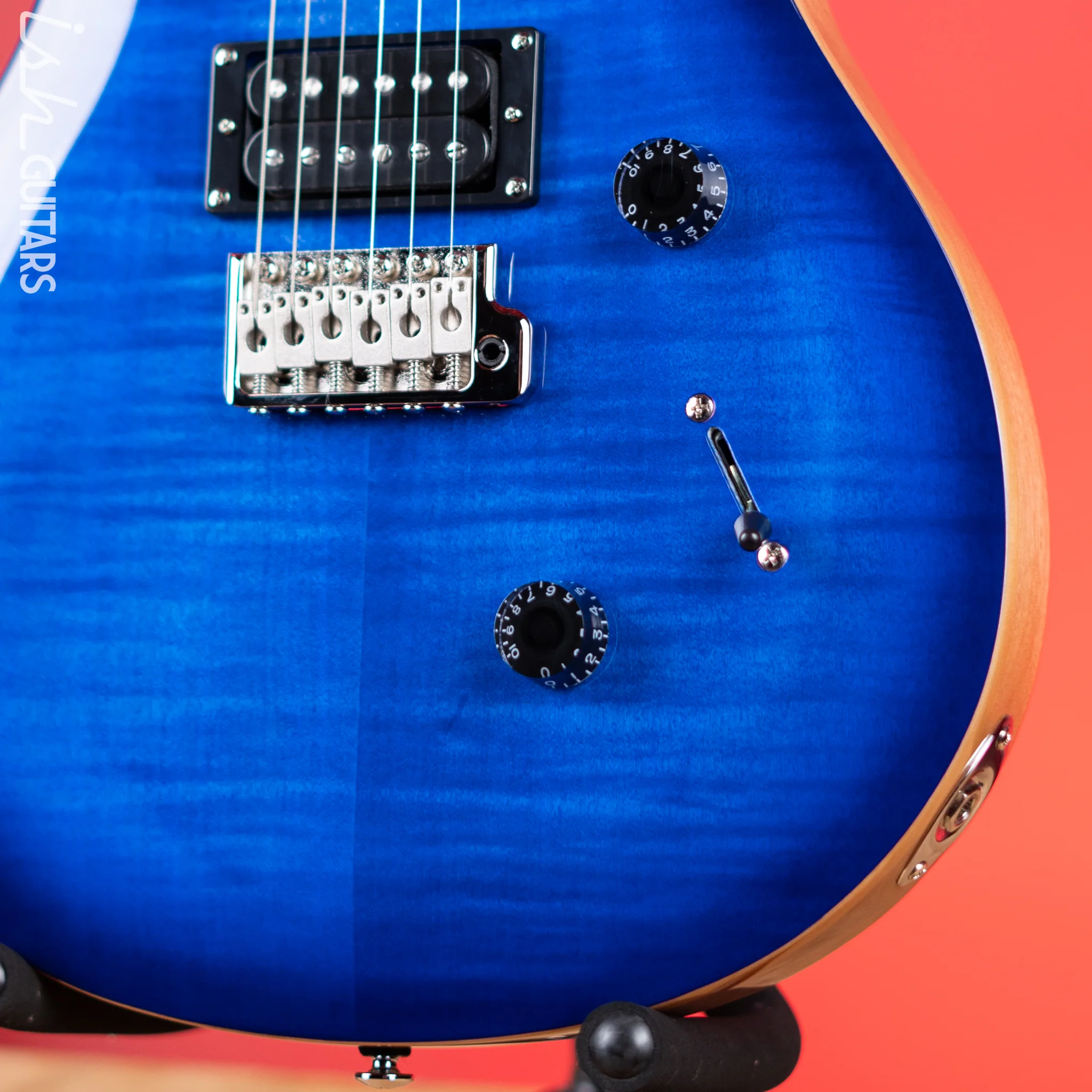 PRS SE Custom 24 Electric Guitar Faded Blue Burst - Image 4