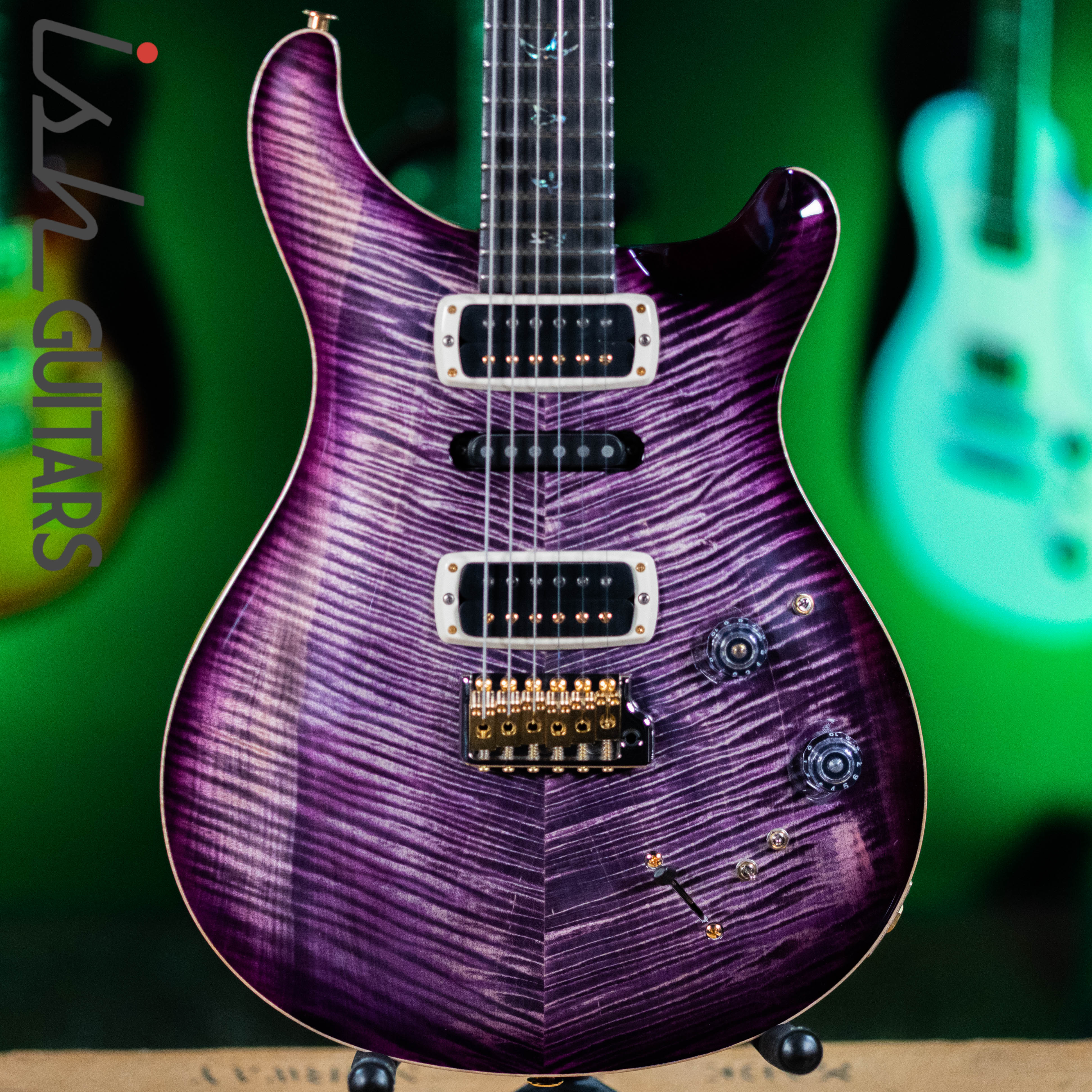 PRS Wood Library Modern Eagle V 10 Top Faded Purple Burst