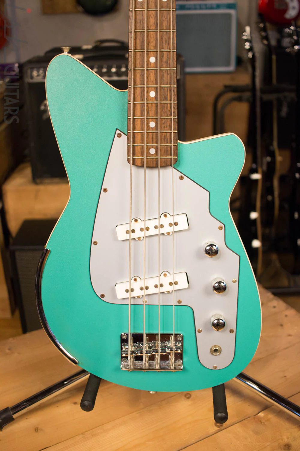 USA Reverend RumbleFish Turquoise 4 String Bass RARE