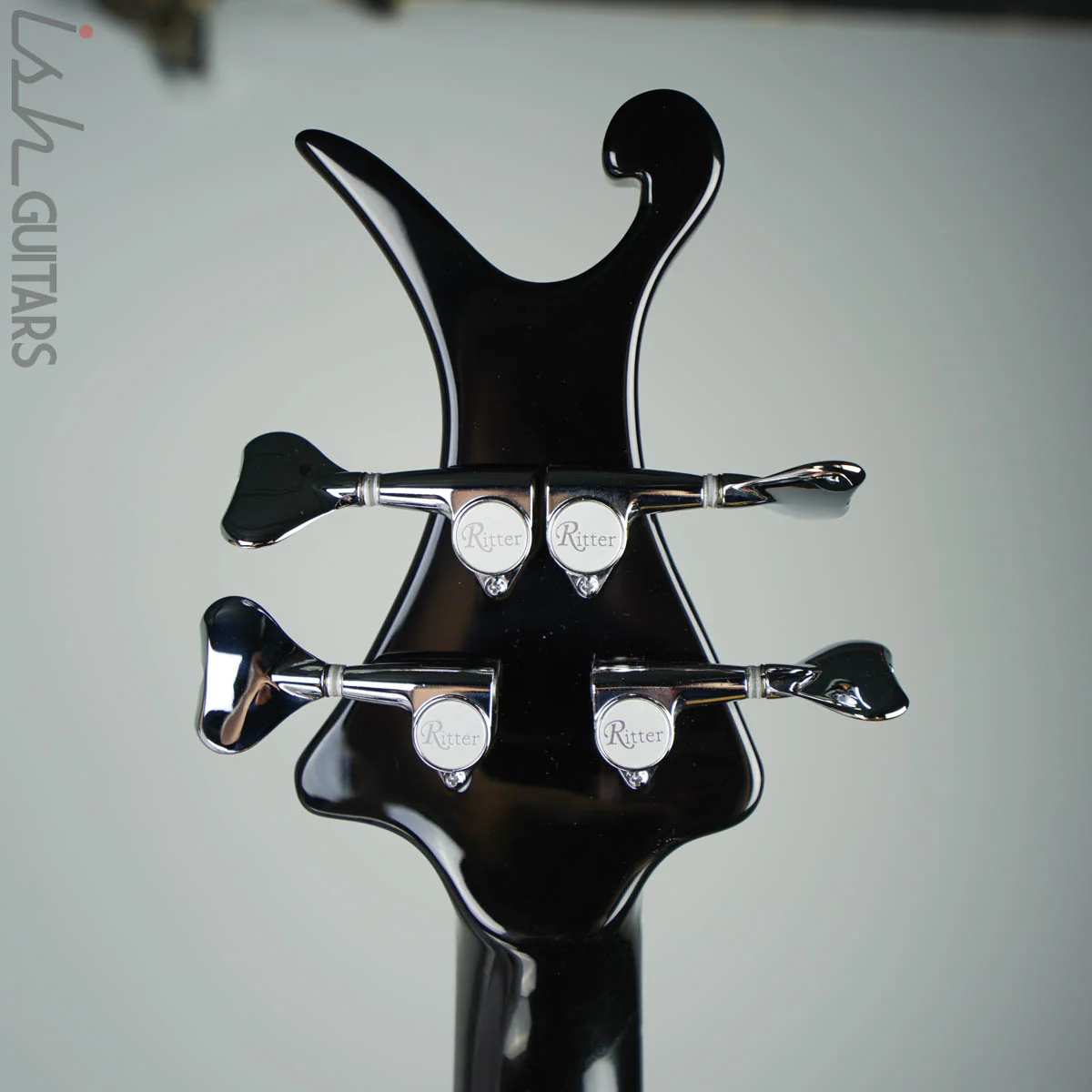 Ritter Raptor 4 String Bass Guitar Blue Yellow High Density Ply - Image 11
