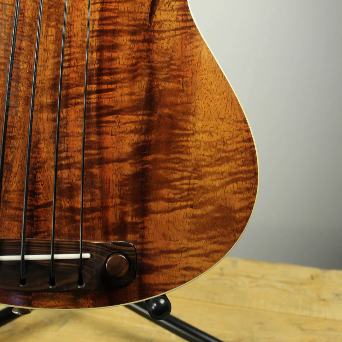 2003 Rob Allen MB-2 5-String Fretless - Image 3
