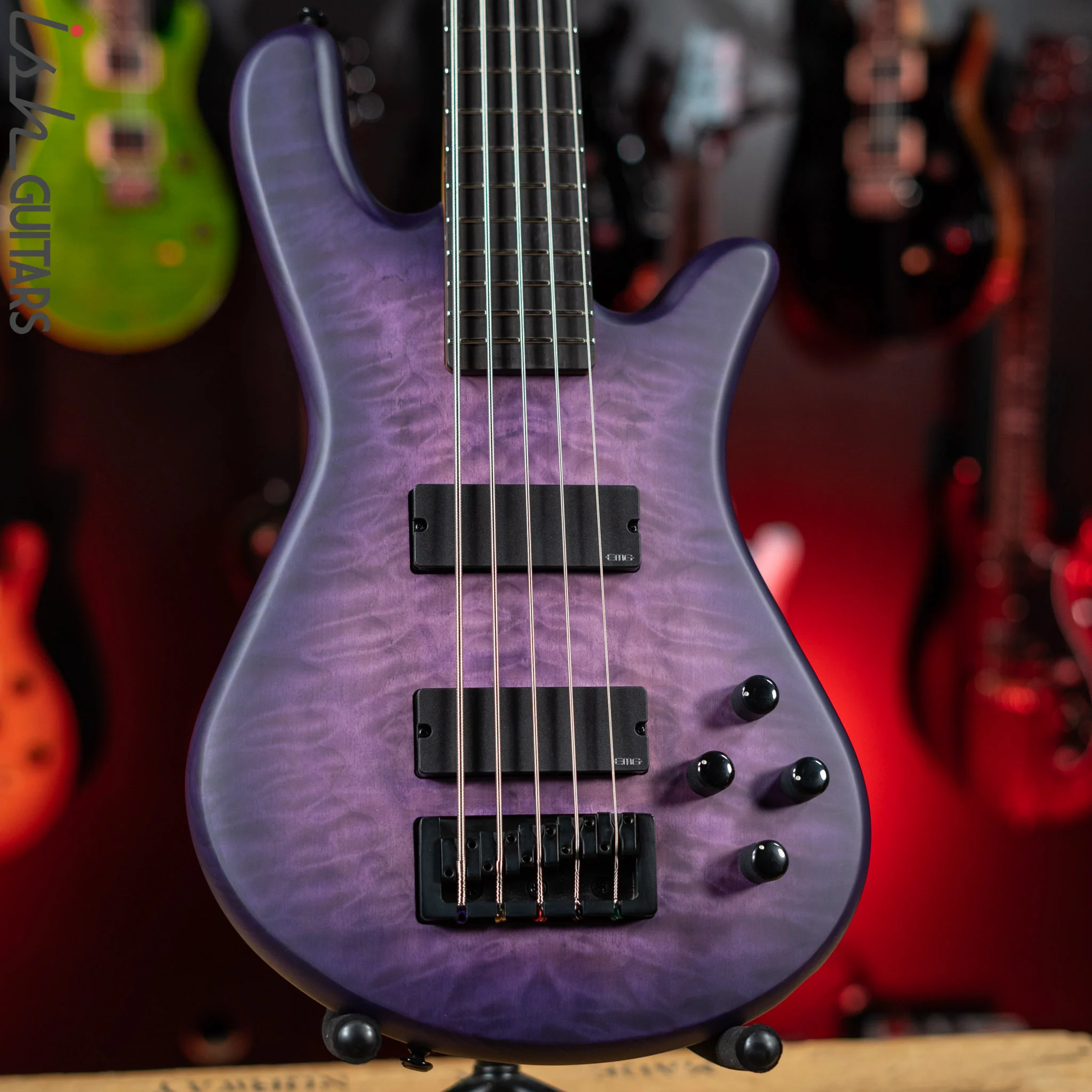 Spector NS Pulse II 5-String Bass Ultra Violet Matte Demo