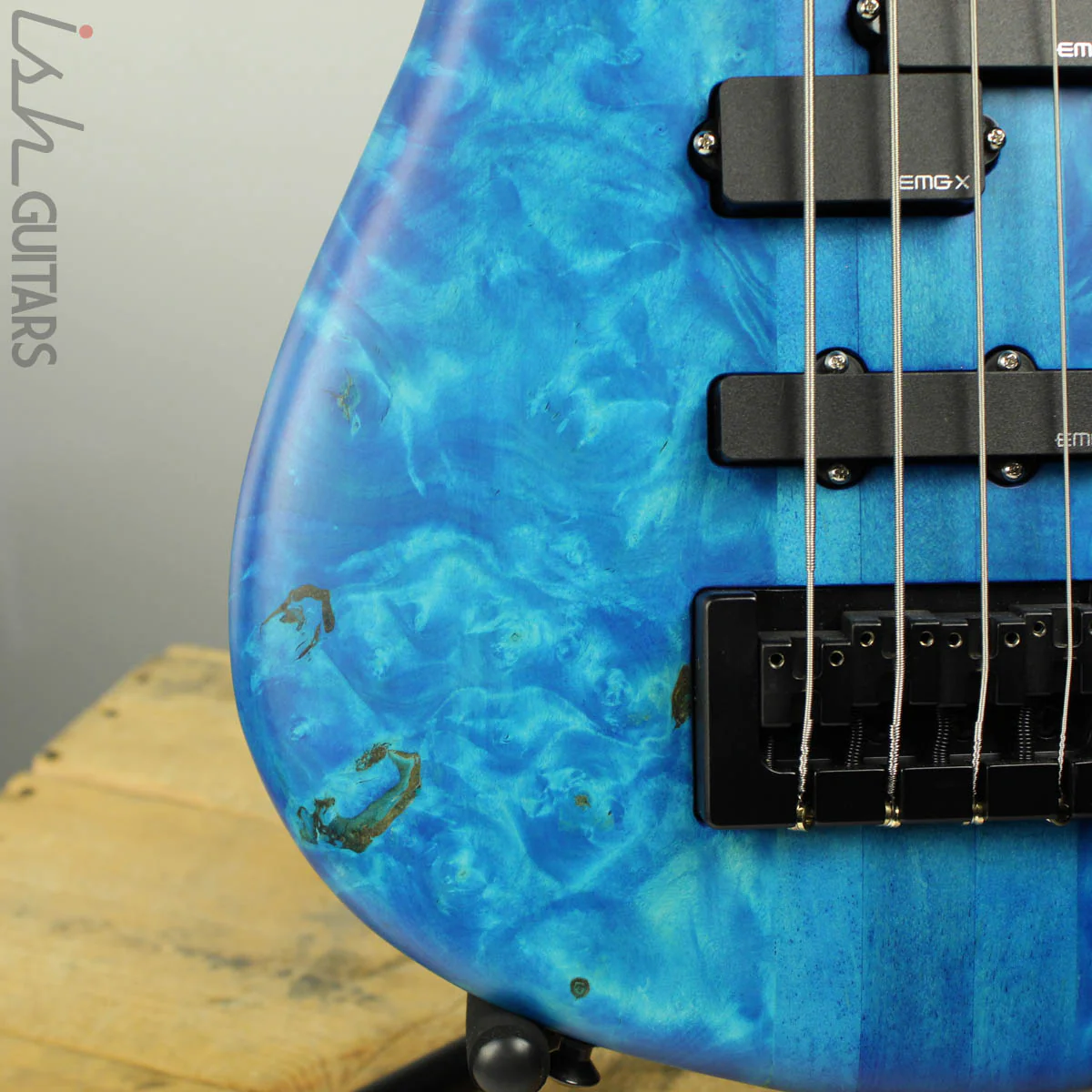 2018 Spector NS-2 Ish Limited Buckeye Burl Coral Blue Bass - Image 5