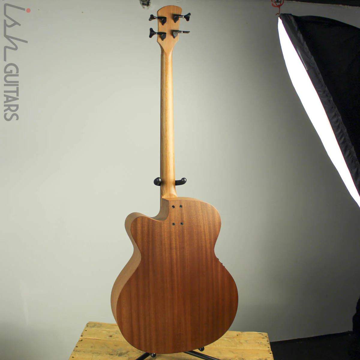 Spector Timbre 4 String Acoustic Bass - Image 9