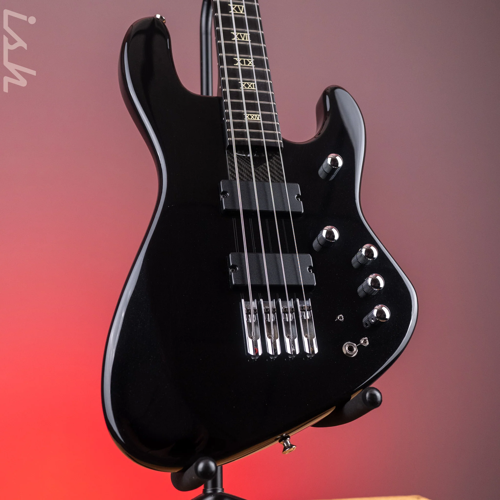 Status Graphite B2 Buzzard Carbon Fiber Neck Black