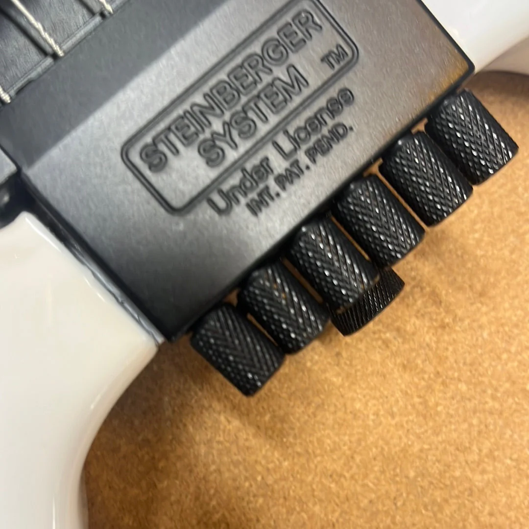 Steinberger Spirit GT-PRO Deluxe White - Image 14