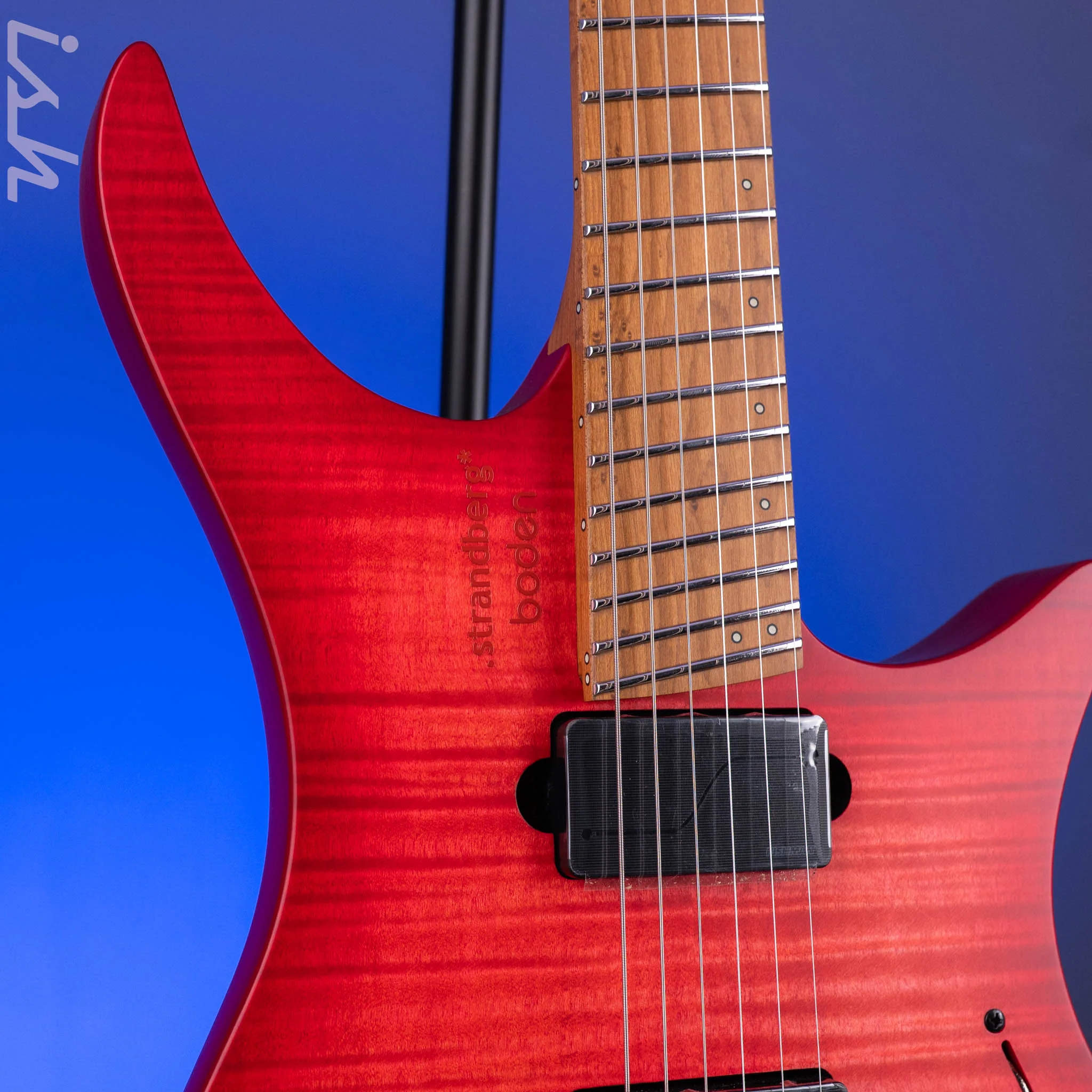 Strandberg Boden Original N2.6 Sunset Coral Burst Satin - Image 4
