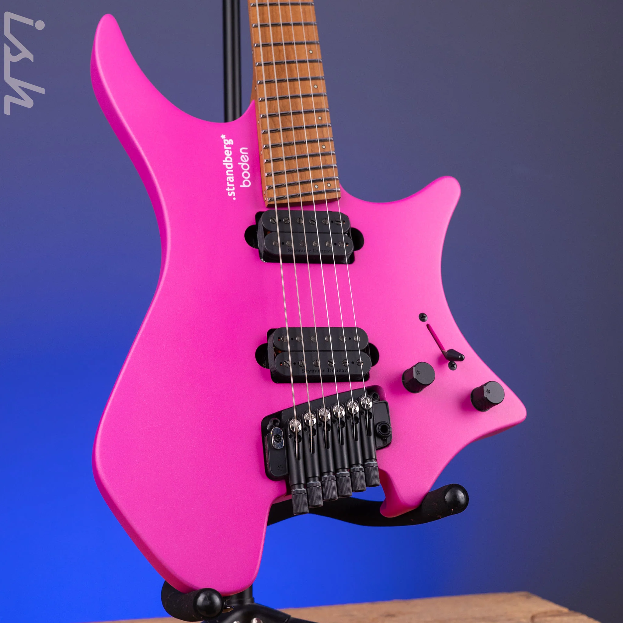 Strandberg Boden Standard N2.6T Electric Fuchsia Metallic