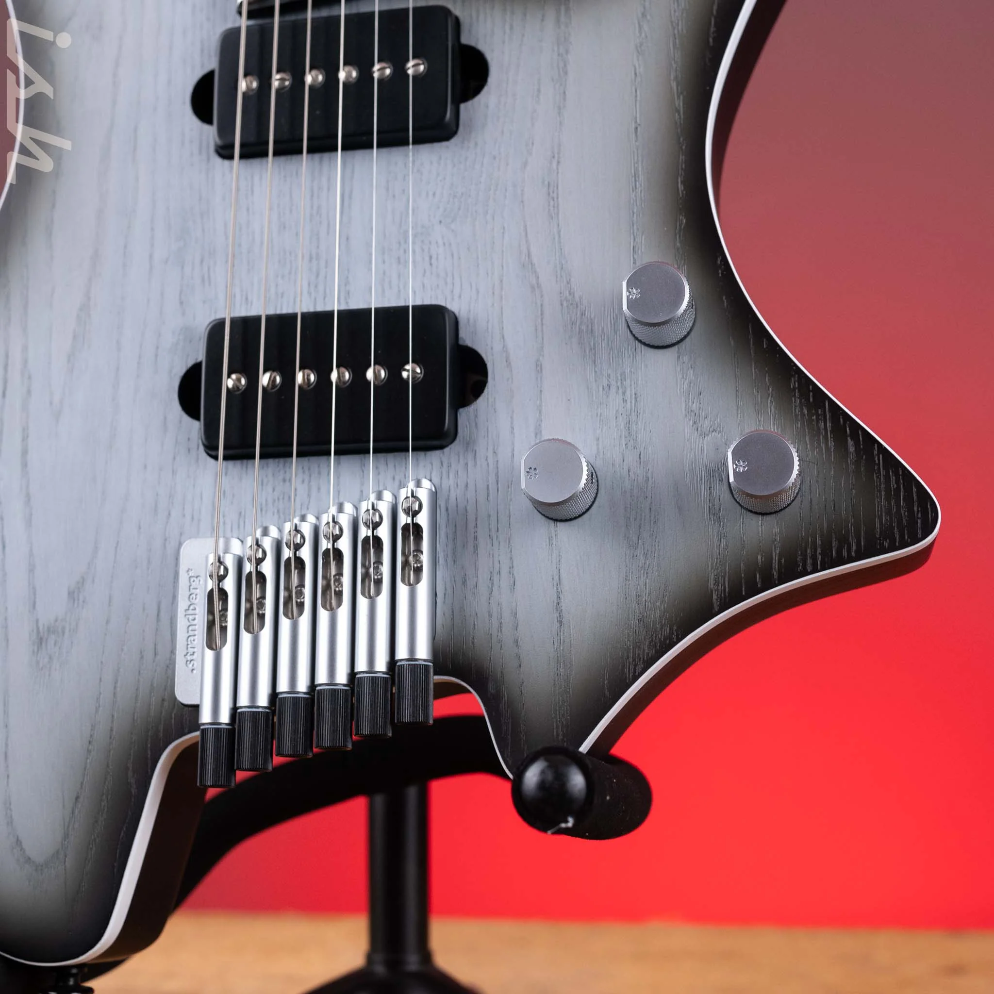 Strandberg Sälen APS Monochrom Limited Edition - Image 4