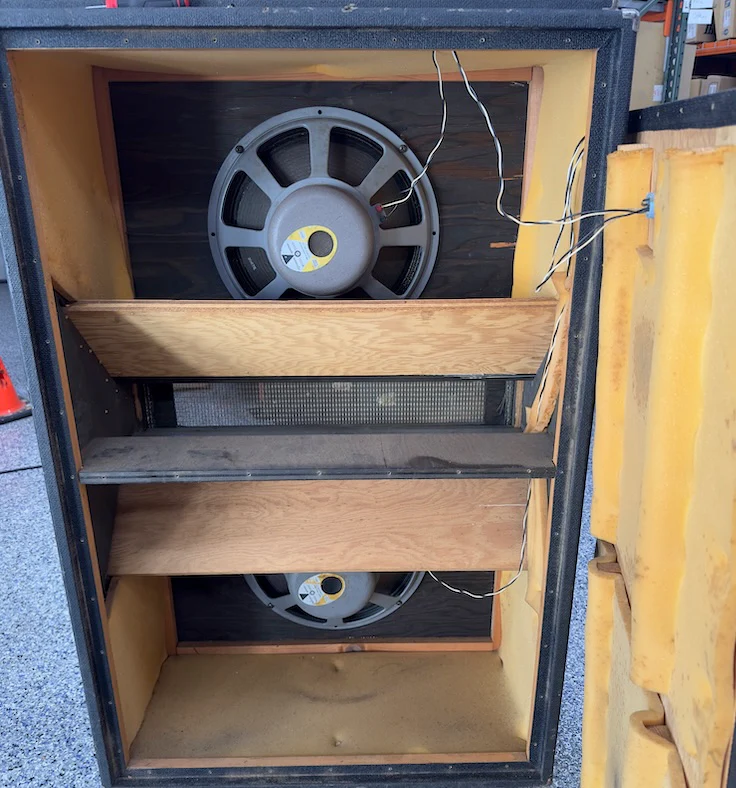 Sunn 2000s Bass Amp Head & Sunn Bass Cabinet - Image 27