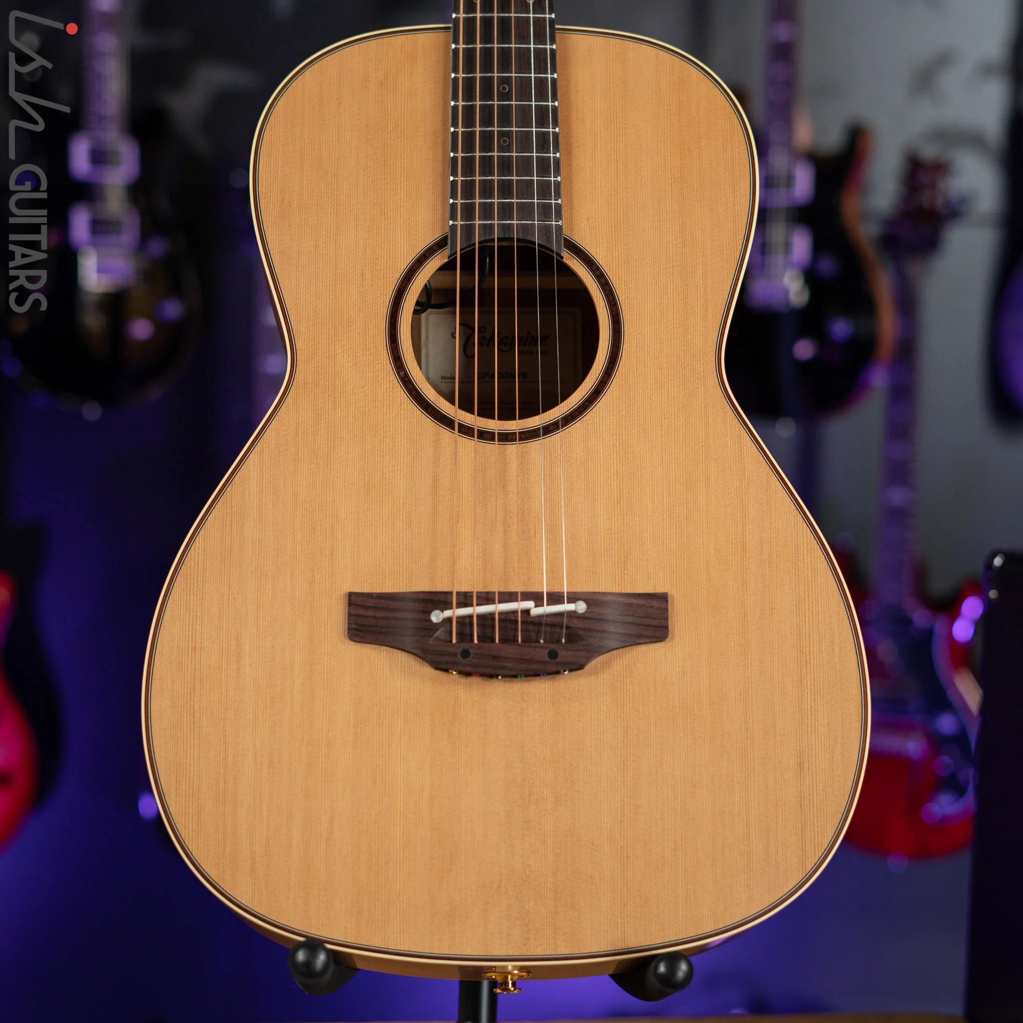 Takamine CP400NYK New Yorker Natural Satin Cedar