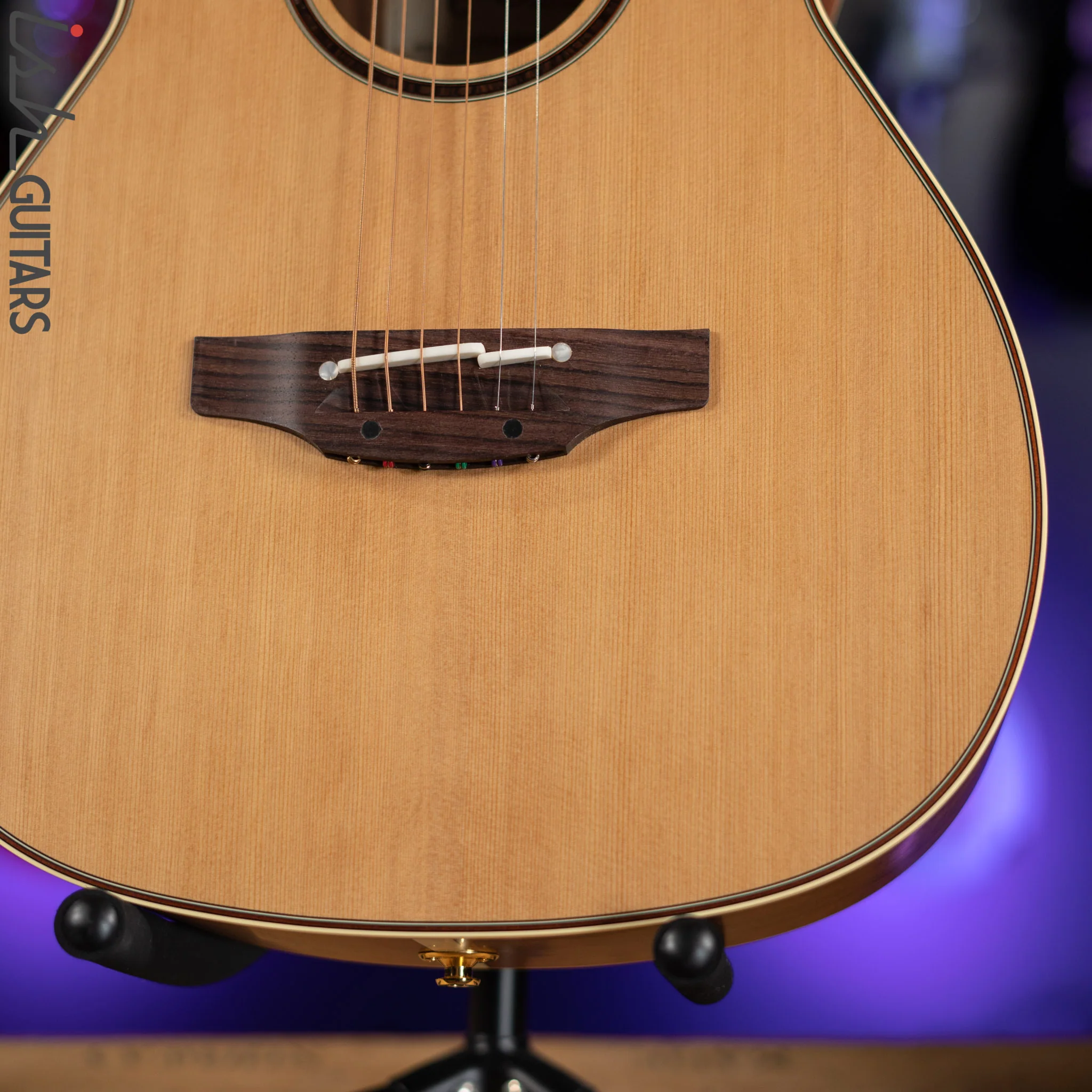 Takamine CP400NYK New Yorker Natural Satin Cedar - Image 4