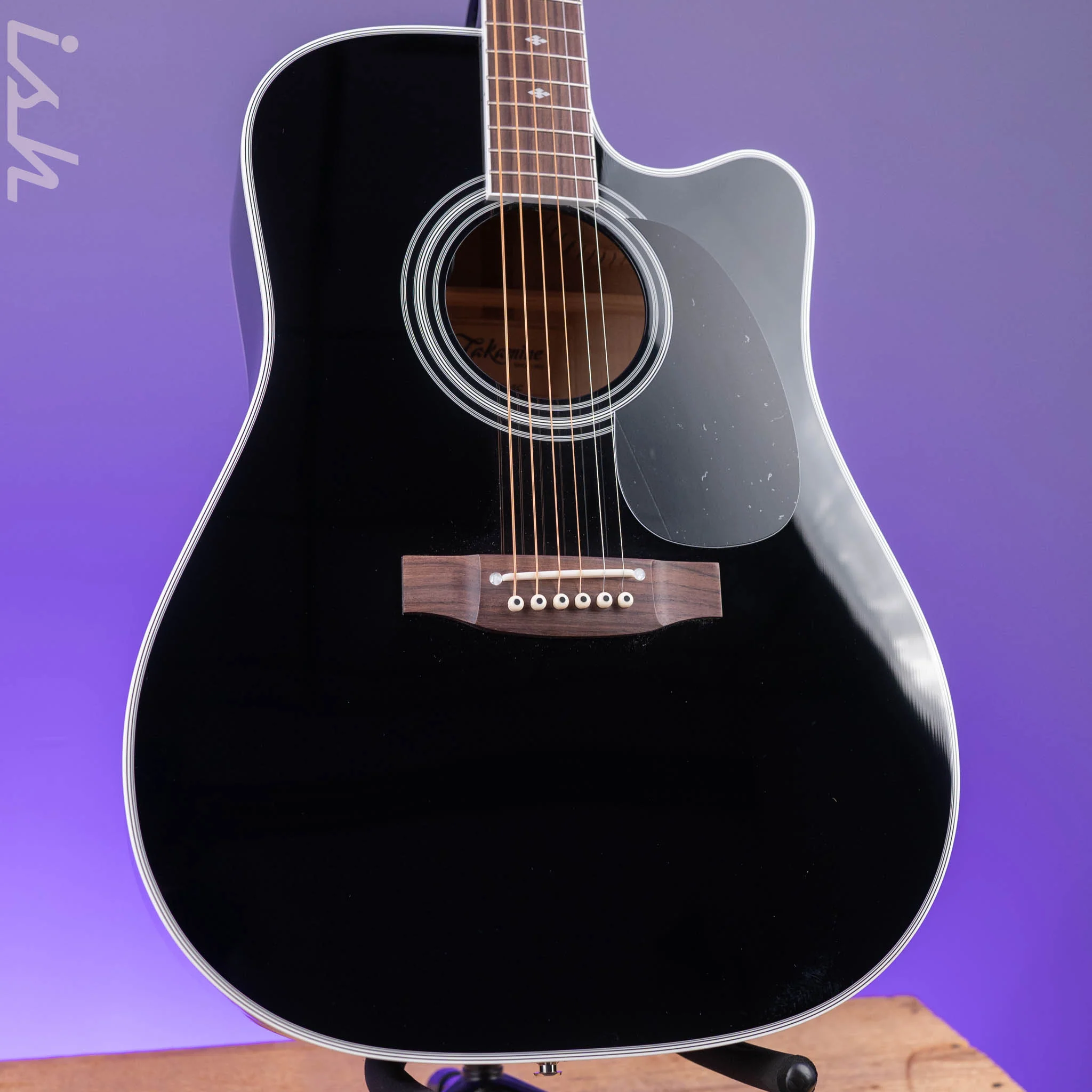 Takamine EF341SC Dreadnought Cutaway Acoustic-Electric Guitar Demo