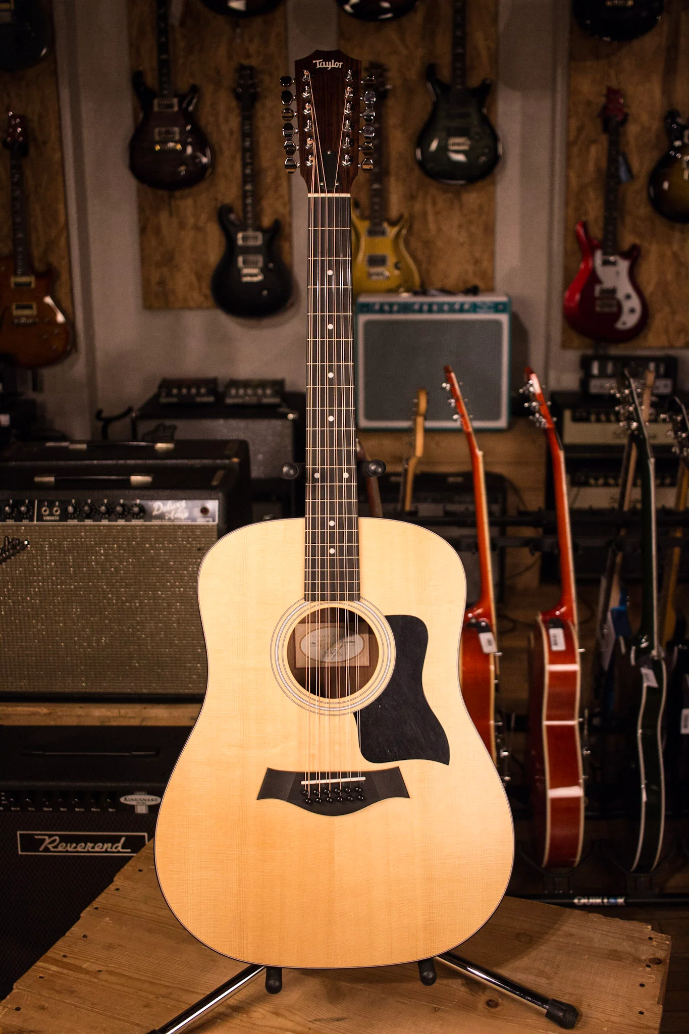 Taylor 100 Series 150e Dreadnought 12-String Acoustic-Electric Guitar Natural - Image 2