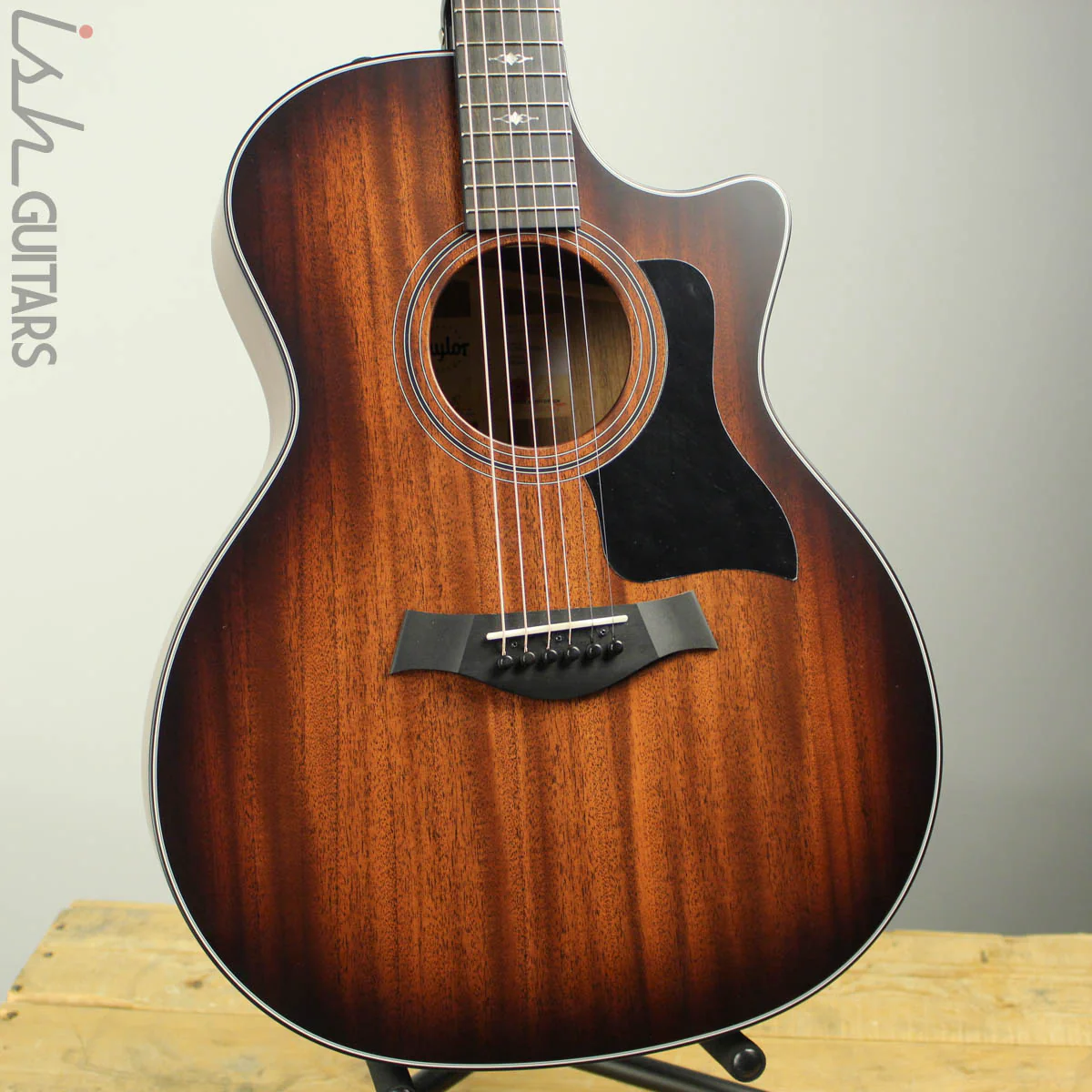 Taylor 324ce Sunburst