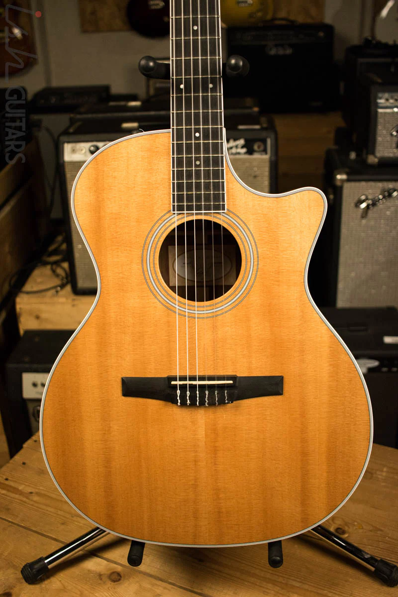 2015 Taylor Grand Auditorium 414ce-N Acoustic Guitar