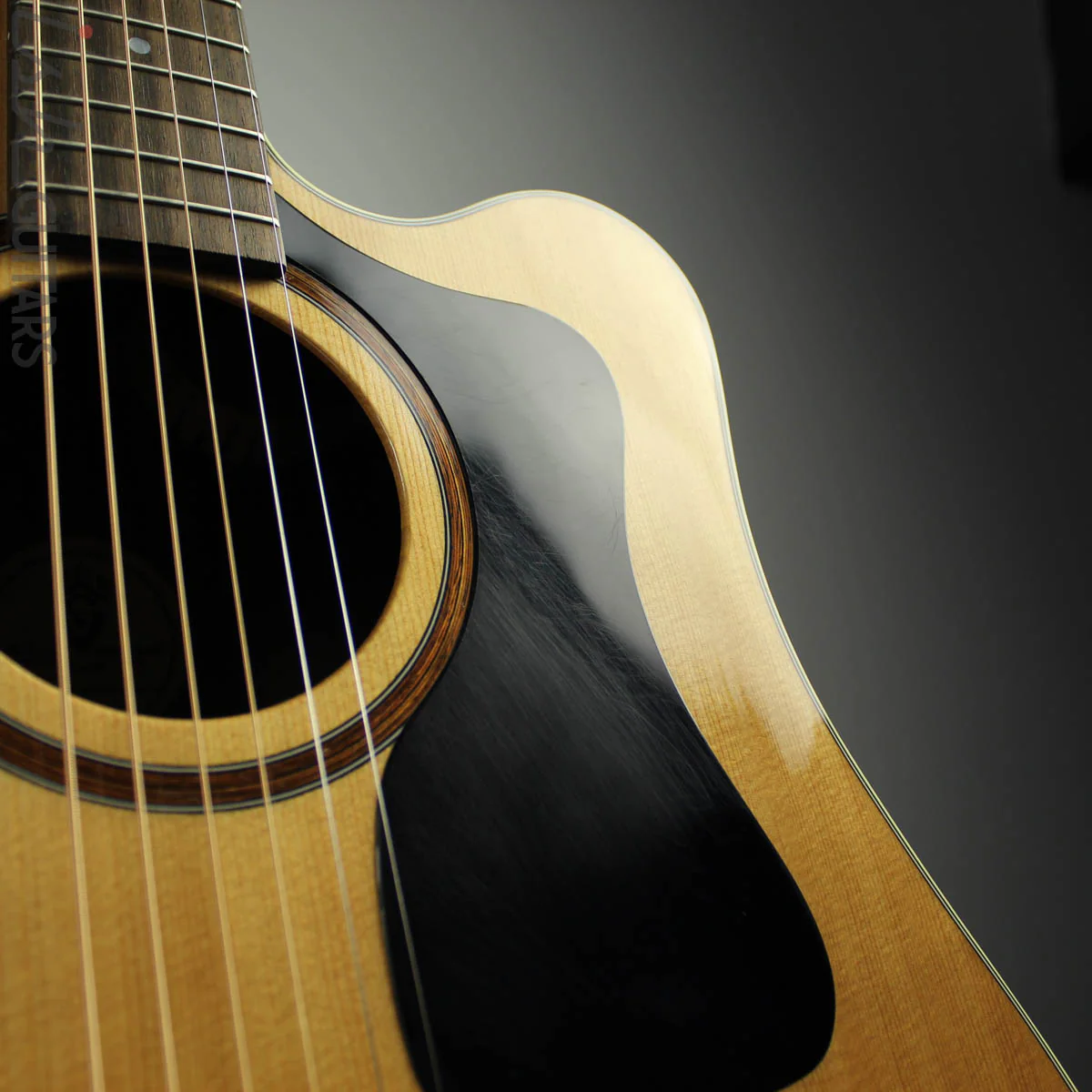 2010's Guild AD-5CE Acoustic Electric - Image 5