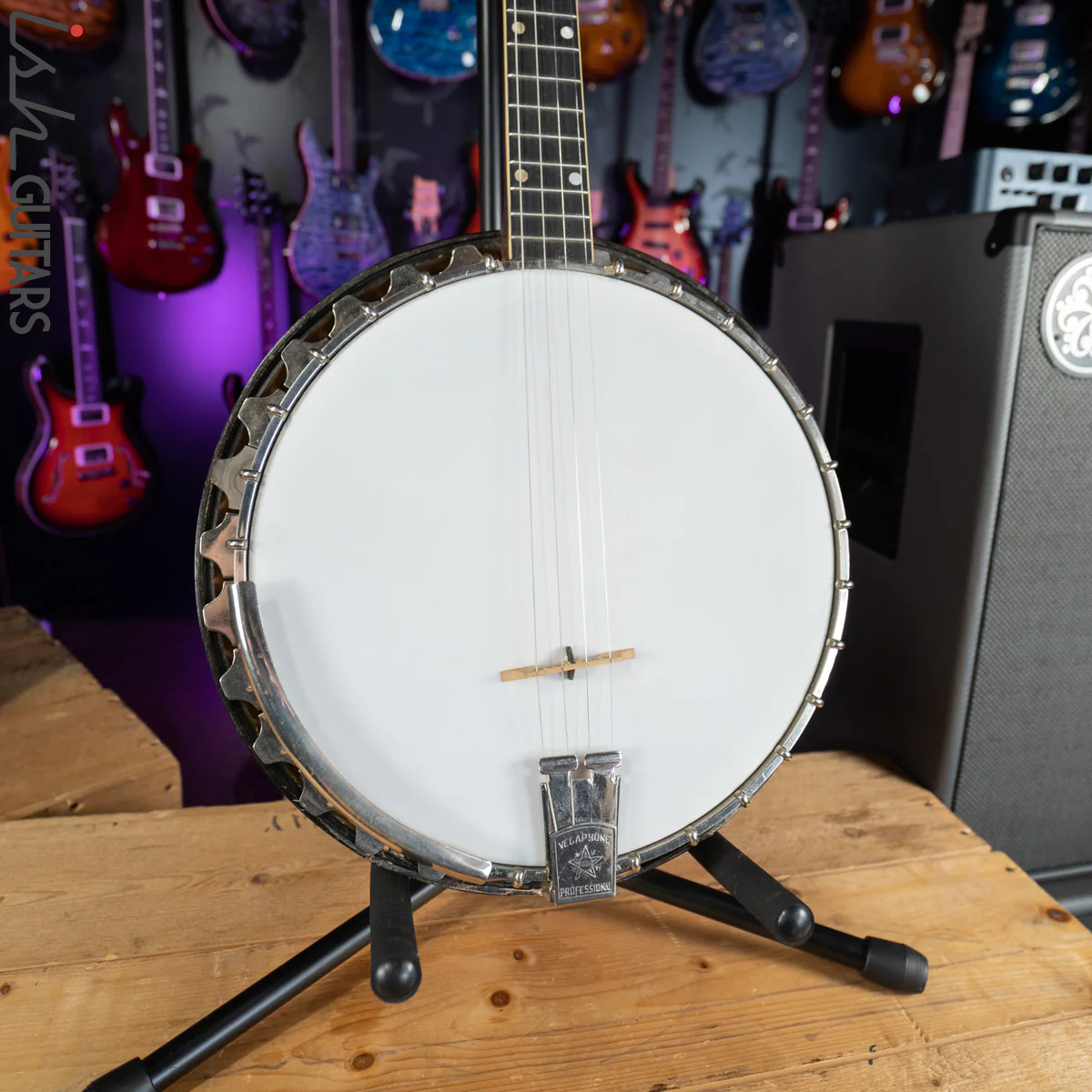 1925 Vega 28-Bracket Tenor Banjo