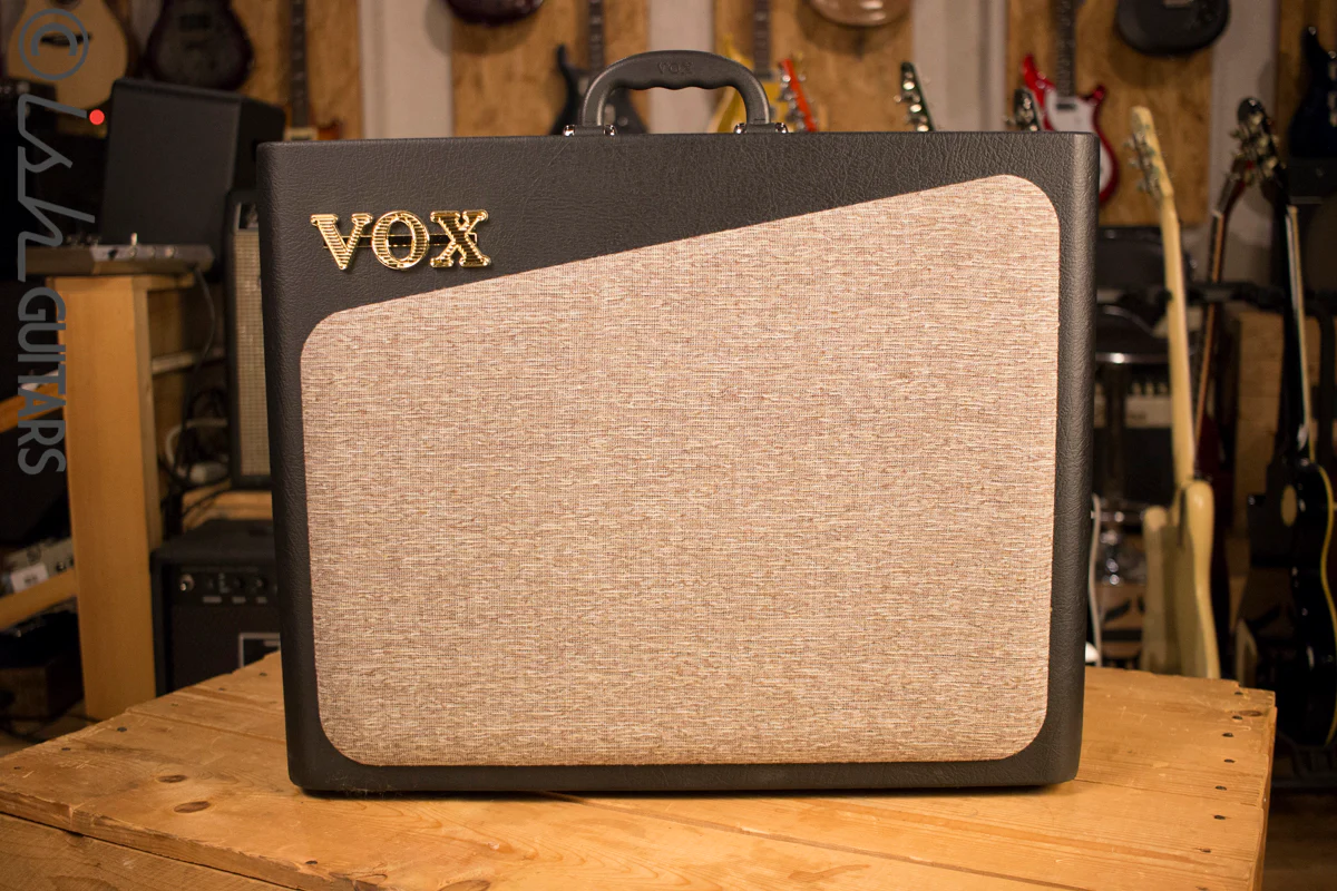 Vox AV30 30 Watt Hybrid Tube Modeling Guitar Combo Amp