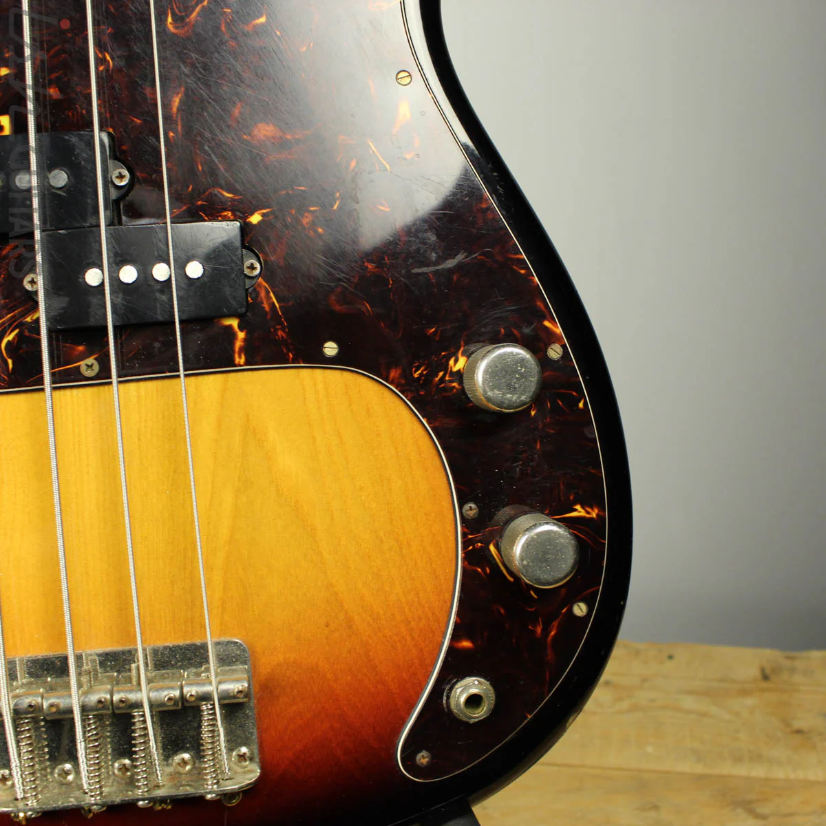 1977 Yamaha Pulser PB-450 Bass MIJ Lawsuit Sunburst - Image 4